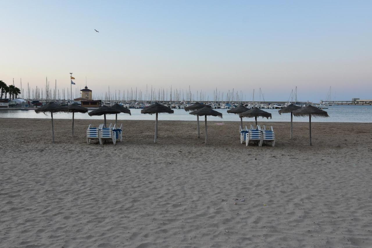 Apartamento Gregorio Torrevieja Esterno foto